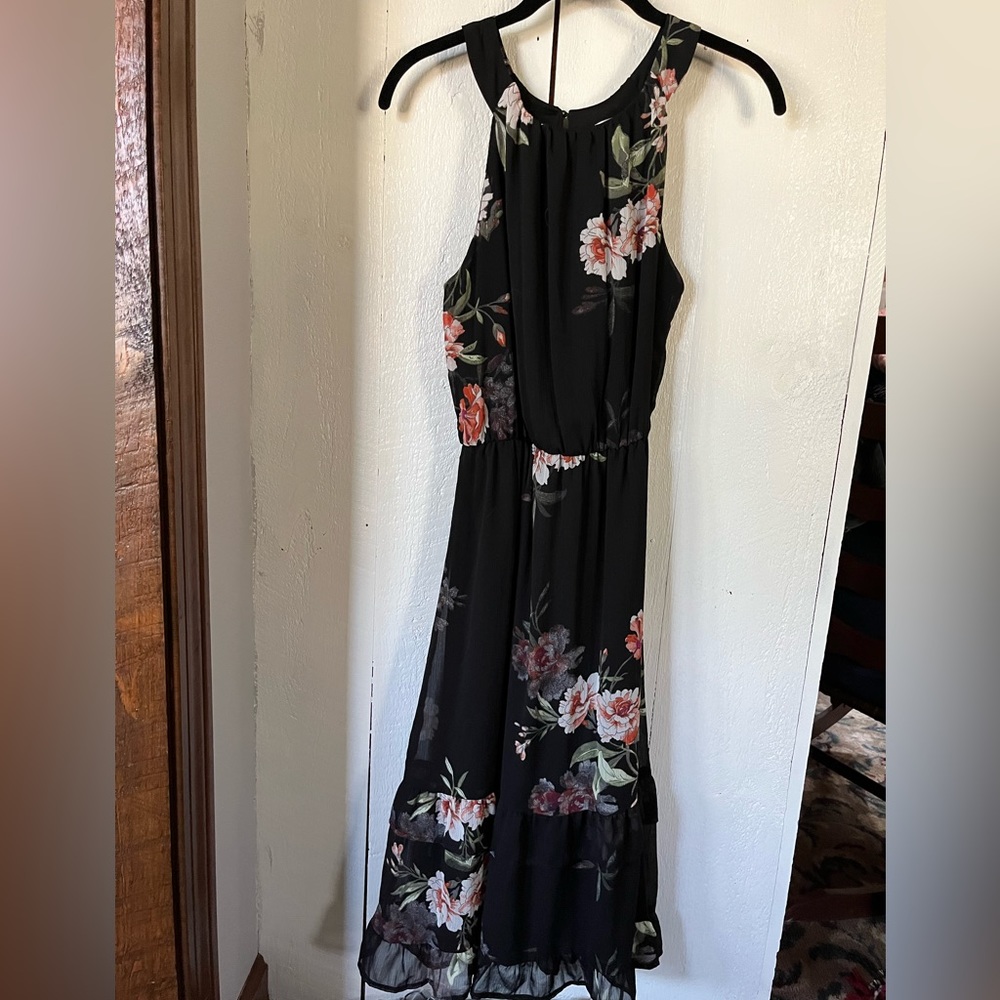Merona, high low, midi dress. Flower print, faux halter top. Cinched waist.